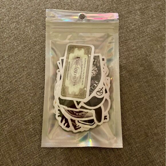 Harry Potter Assorted Stickers - Picture 2 of 5